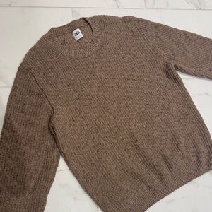 Zara Men's Crewneck Sweater in Brown